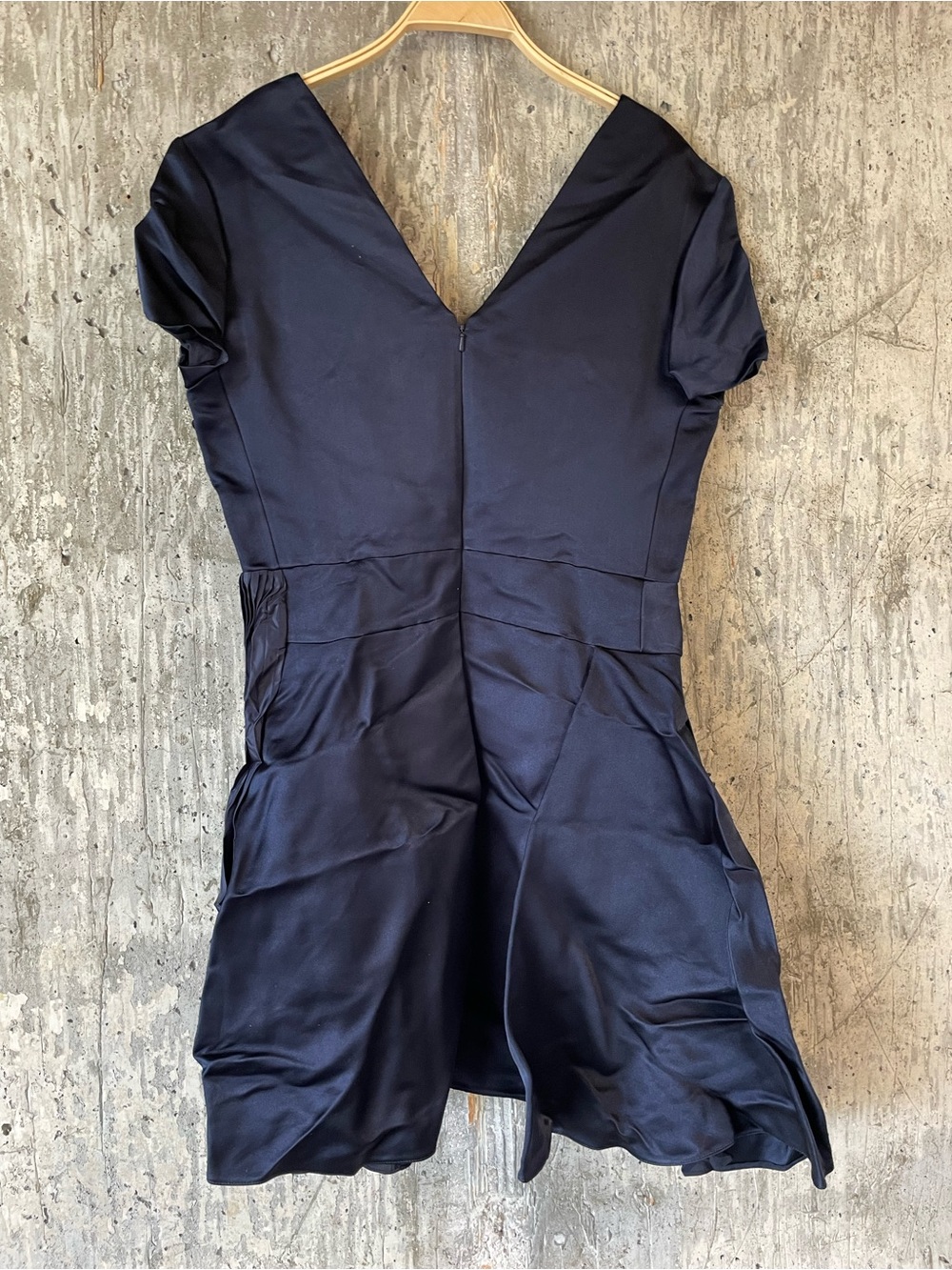 CHRISTIAN DIOR Women's Silk Dress with Pleating Size 12 in Navy - Picture 5 of 8